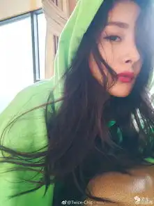曾经的校园女神,换了几个头后放飞自我,辣眼自拍丑到亲妈不认