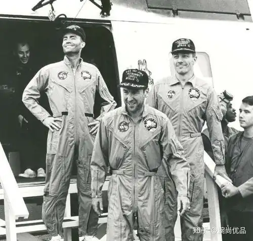 为啥只要欧米茄出现史努比,就会价值倍增