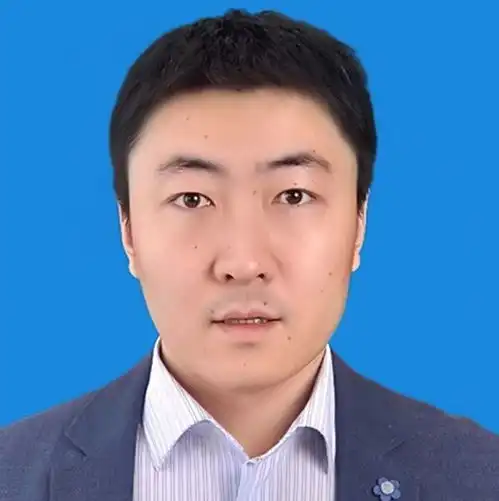 通辽五中2018级班主任风采二爱心伴学子成长,智慧让青春闪光