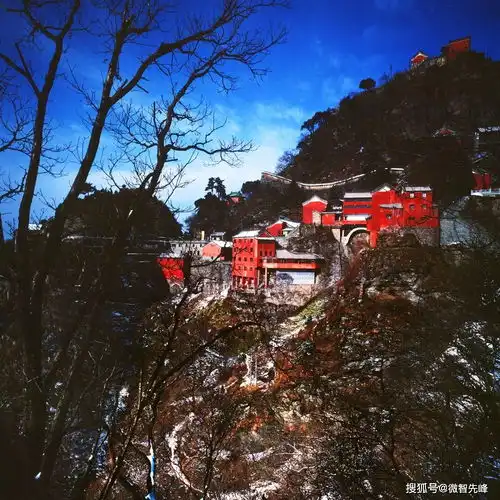 风雪武当山,仙境藏玄机大雪封山时,道人隐士都在干什么