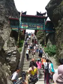 河南老君山人间天宫,神仙世界令人震惊的山顶宫殿