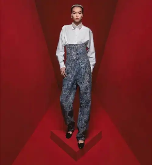 dior发布最新2022秋冬品牌广告