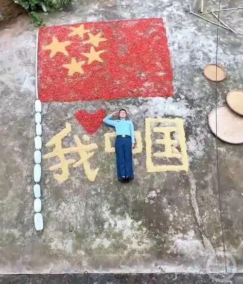 小米辣玉米稻谷如何拼出巨幅五星红旗退伍小伙回应