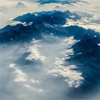 最美风景头像,唯美的山峰峰顶云朵风景图片