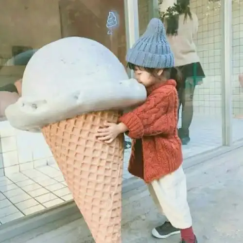 一个男人如果爱你,他一定会送给你三朵花