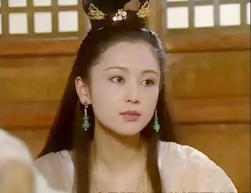 陈好的貂蝉,霍思燕的秋容,陈红的嫦娥,张茜的蝴蝶精,谁美