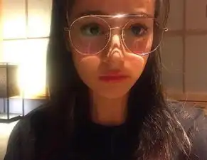 笑话一单身女子,点蜡烛后,脱单了