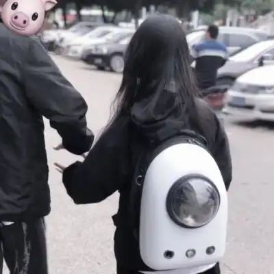 仙气十足的情侣头像子妤.
