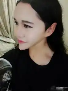 和她相比所有蛇精脸都弱爆了网红自称八国混血