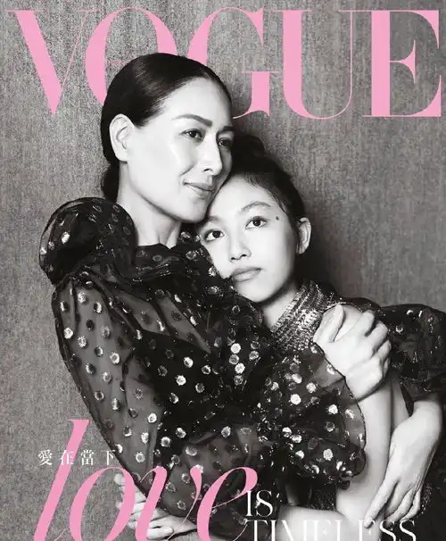 别人的14岁任达华女儿任晴佳,180身高拍大片,超模身材惊艳