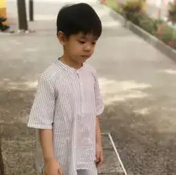 凭一只小手就猜霍思燕有二胎女儿,网友侦查能力简直太6了