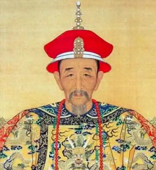 康熙题写的避暑山庄牌上避字多了一横,真的是错别字吗