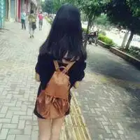 求一个qq女生背面头像