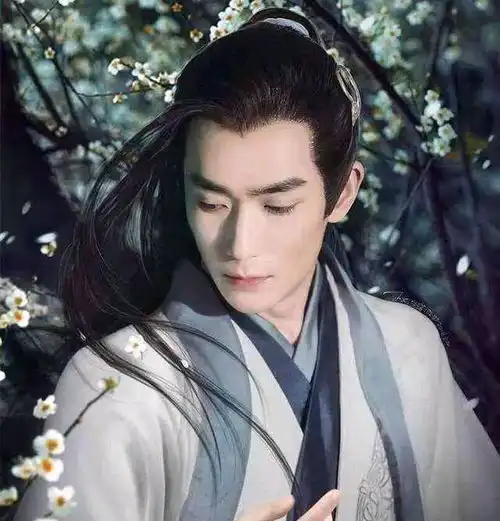 女子上联朝朝暮暮,进进出出,秀才对出下联让女子通红了脸
