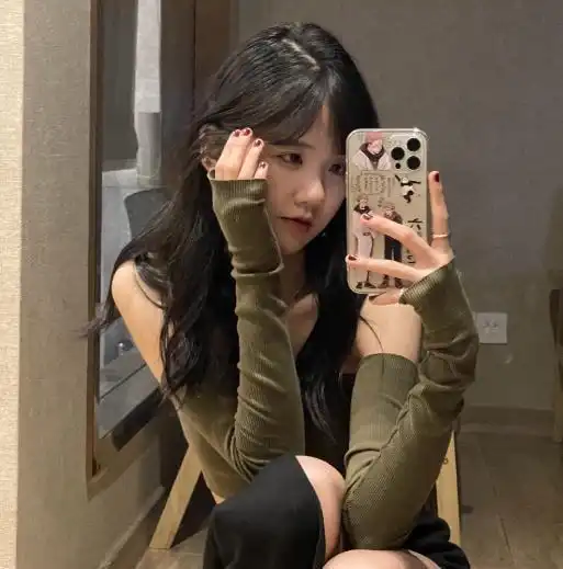 2000位女玩家生活照曝光网游举办选美大赛,有人撞脸井川里予