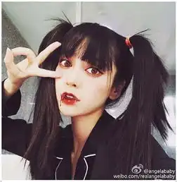 angelababy晒美妆相机万圣节妆实力诠释血腥萝莉