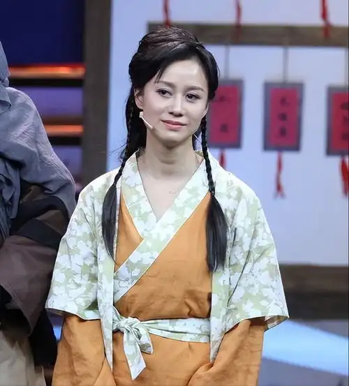 祝无双倪虹洁初婚嫁豪门欠千万债,同居13年却不敢领证