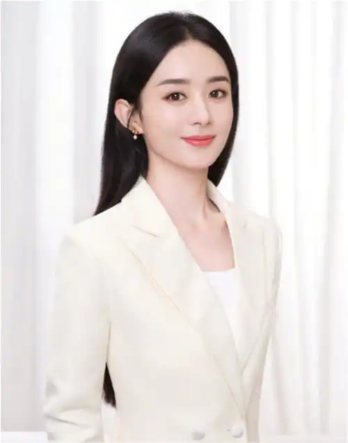 离婚13天后冯绍峰与白富美相亲,赵丽颖拿下新代言事业开挂