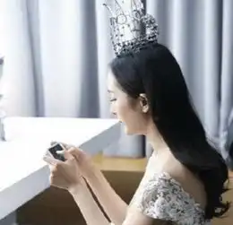 杨幂的王者荣耀等级将近职业水平,被鹿晗黄子韬王思聪称赞