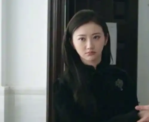 景甜拍照要求当场卸妆,图片放大五倍后,颜值高低一看便知