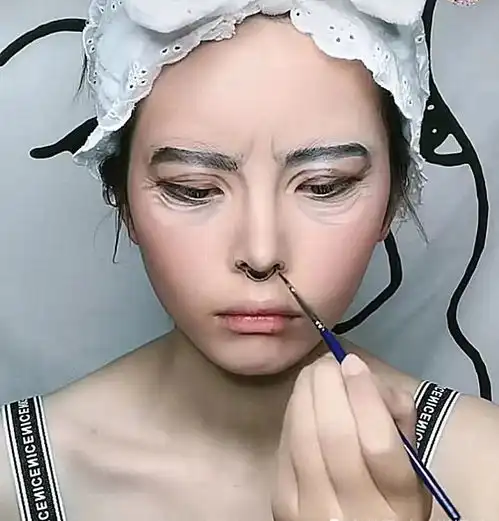 美术生仿妆钢铁侠,开头以为是大神,结局白瞎了我化妆品