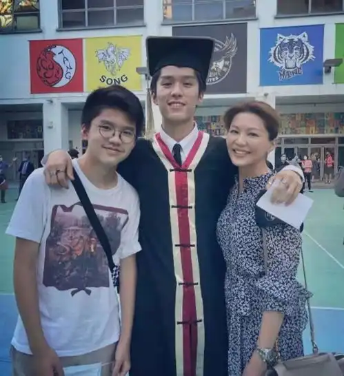 自曝大把人追,前tvb失婚女直认仍相信爱情,与前夫育有两个儿子