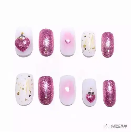 美娜美甲美甲色彩大师,与你突击九月美甲色彩搭配