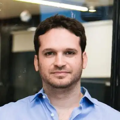 这家以色列公司的黑科技进化了老照片不仅动起来,还能聊起来