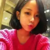 qq头像可爱短发发型qq头像短发女生可爱