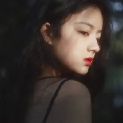 杂类质感女生头像二dec.17th