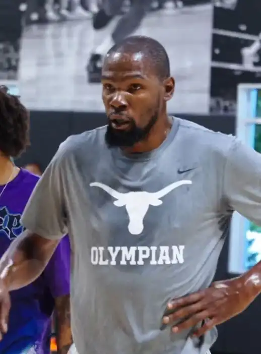 nba众星合练曝光杜兰特大秀招牌杀招格林切特同队霸气暴扣