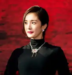 明星与珠宝戴上珠宝的她们真心美得令人心颤