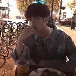 2018超好看的qq头像男生帅气冷酷霸气陌上风尘中烟雨行路人