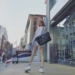 什么鞋这么厉害,让网红超模团放弃小白鞋,穿上就不想换