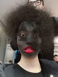 自拍千万别比剪刀手现在好看的人都是这么拍照的