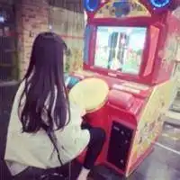 超好看的女生qq头像愿意用彻夜无眠换你梦我一分