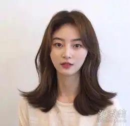 全网最红的发型都在这里今年一起留中分才最好看