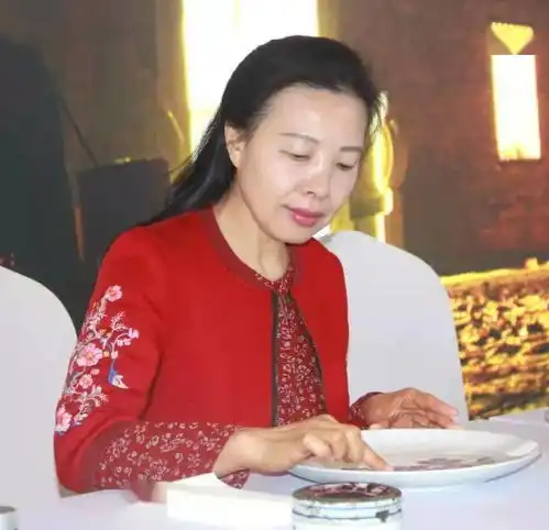 邀请函丨中国瓷都陶瓷艺术精品展即将在武江区文化馆拉开帷幕