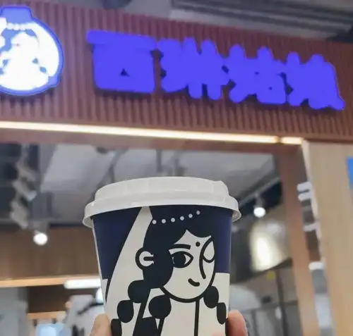 每天一睁眼就赔2000块,百万网红博主也干不下去奶茶店