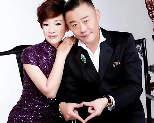 有一种反噬叫周立波和胡洁,结婚13年后,善恶报应都应验了