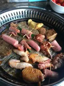 夏天吃深色油炸的食物会变黑吗