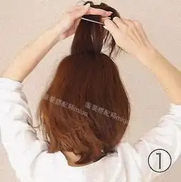 头发披着不热吗手把手教会你盘头发