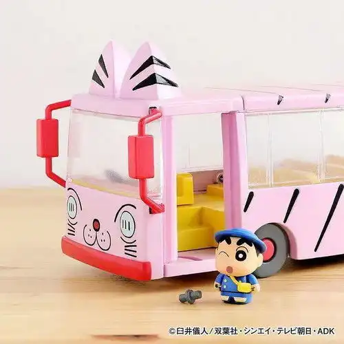 蜡笔小新中幼稚园巴士化身扭蛋,还是记忆里的迟到场景