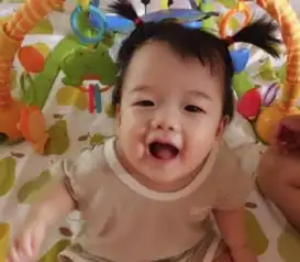 王栎鑫的女儿美出新高度,3岁王大姐呆萌可爱,十足的美人胚子