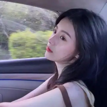 超受欢迎的2021网红女生头像