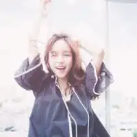 微信头像女邪笑微信头像图片大全