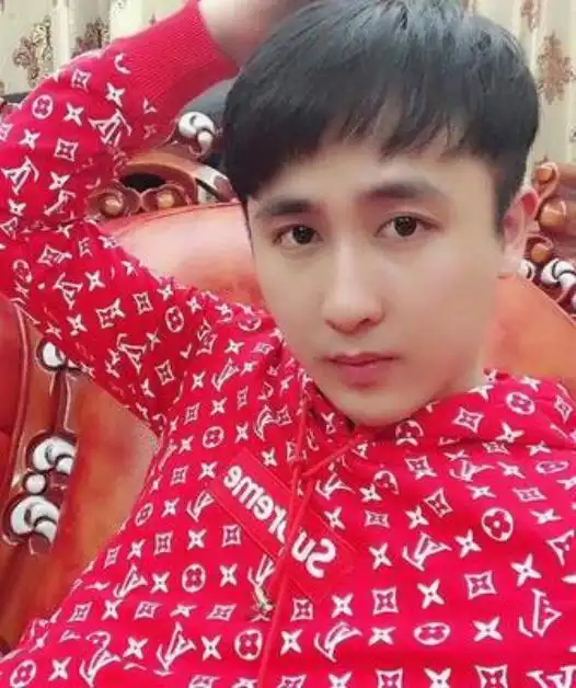 快手网红散打哥粉丝超4723万,曾带货1.6亿,只因做对3件事