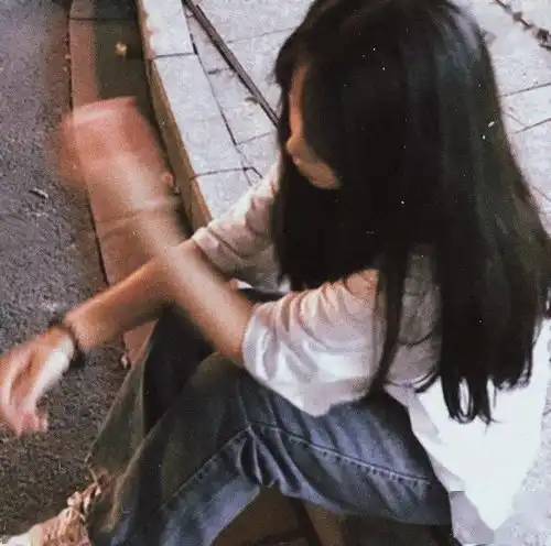 一组真人胶片女生头像,请签收