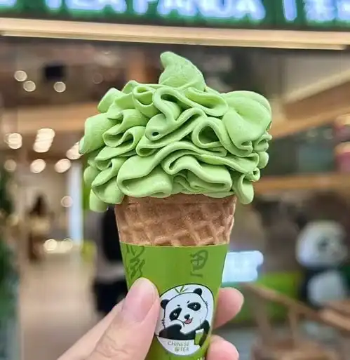 熊猫故乡花式吃竹探路新茶饮,为鲜细分品类,打出森林资源与竹产品组合拳