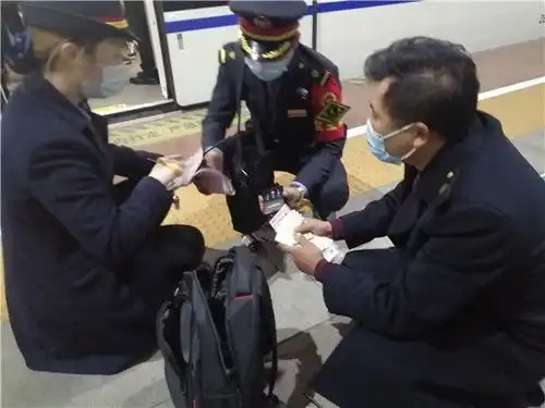 拾金不昧好风尚善意举动暖人心雅安频道四川新闻网
